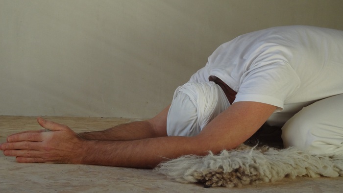 Méditation de Kundalini Yoga pendant la sadhana